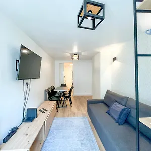 152 - Urban Cosy Flat In Appartamento